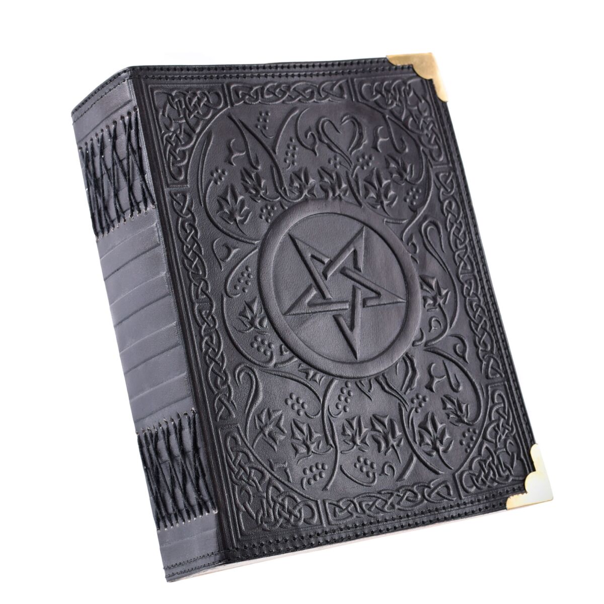 Libro de cuero negro con pentagrama, aprox. 18 x 23 cm