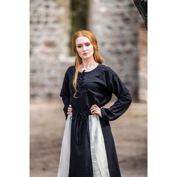 Blusa medieval negra "Tilda