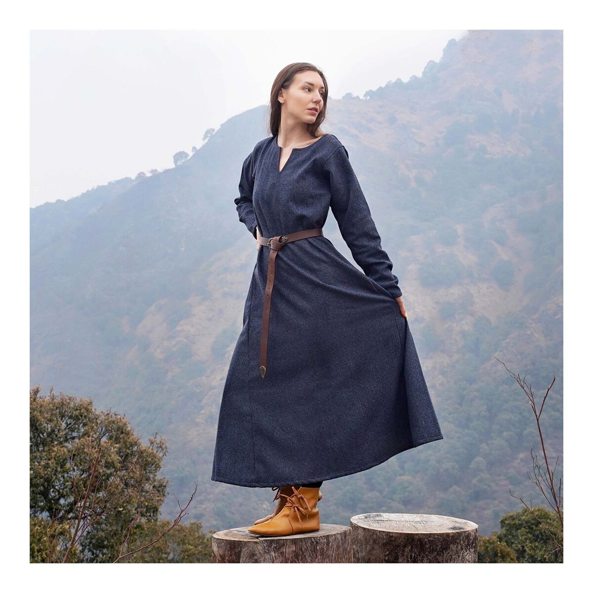 Vestido vikingo con tejido de sarga de rombos L