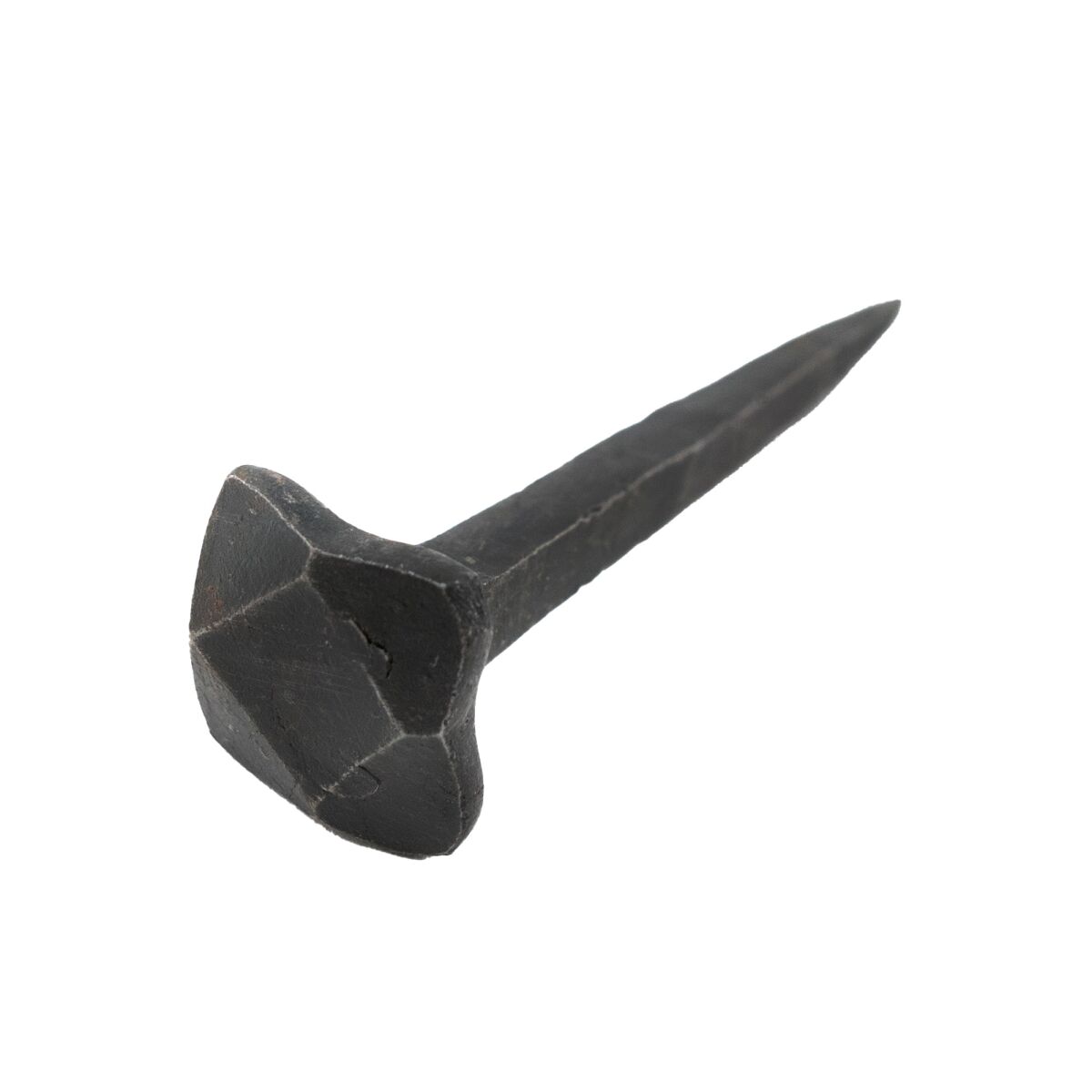 Clavo forjado a mano 18x18mm cabeza