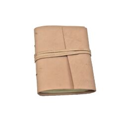 Cuaderno o cancionero de cuero marrón natural